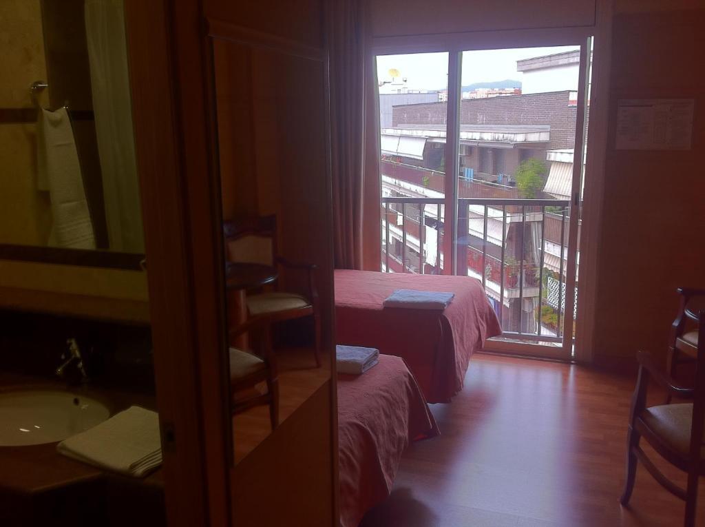 Hotel Ric Sabadell Phòng bức ảnh