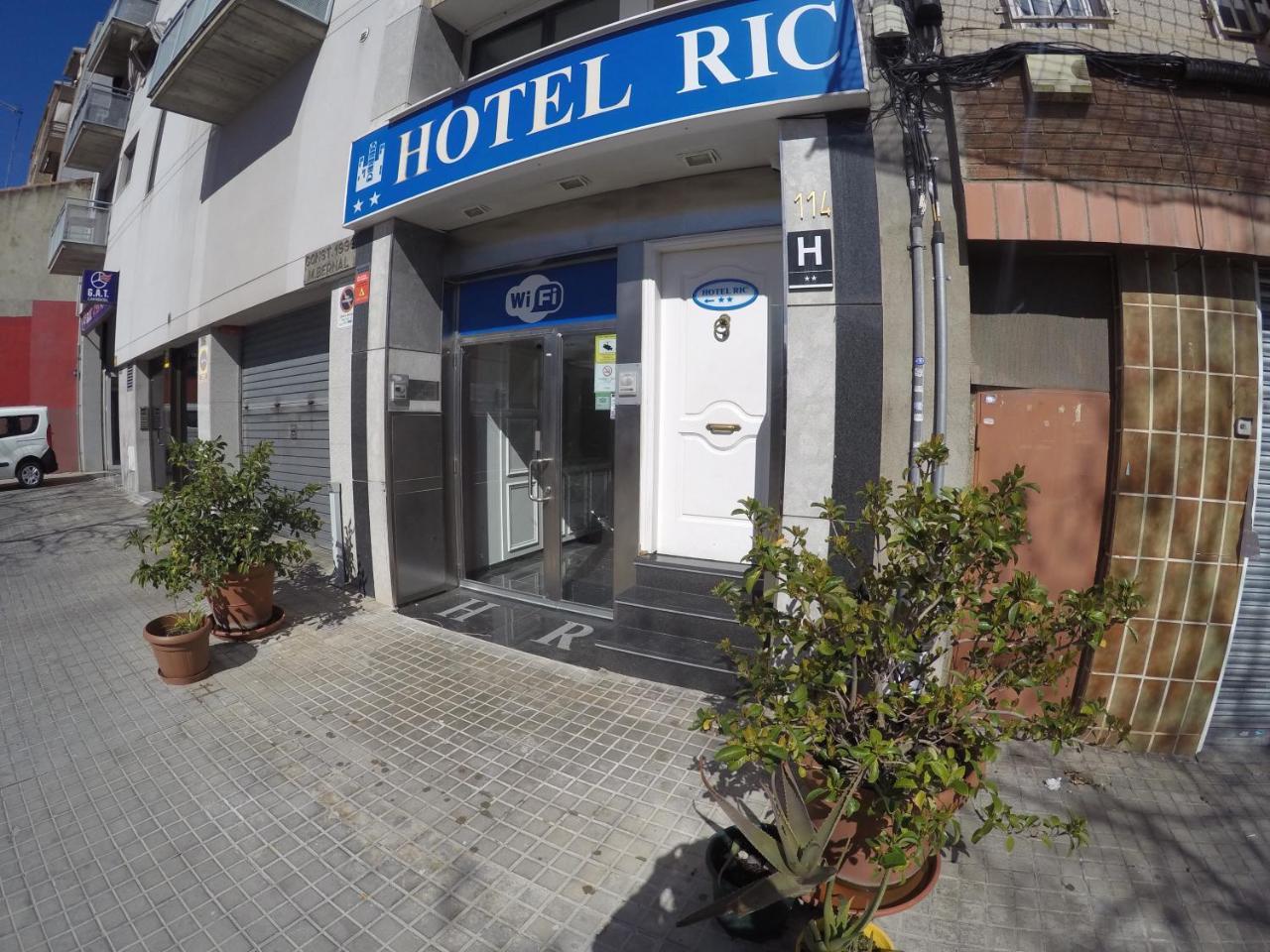 Hotel Ric Sabadell Ngoại thất bức ảnh
